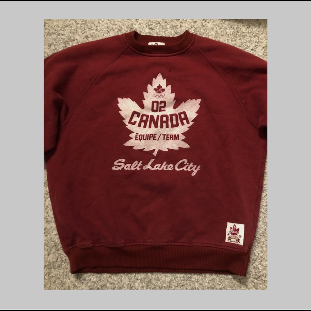 roots crewneck